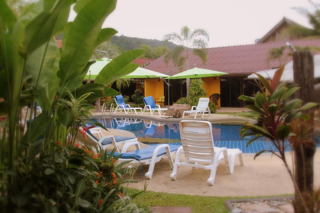 Hotel Kamala Tropical Garden Exterior foto